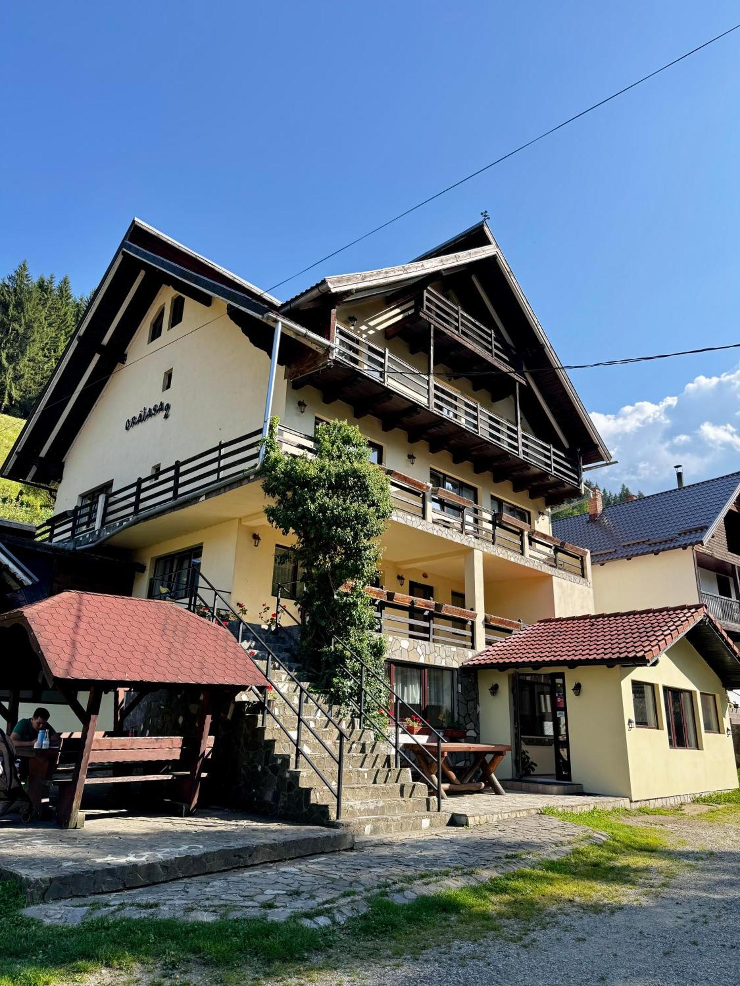 Craiasa 2 Hotel Moeciu De Sus Exterior foto