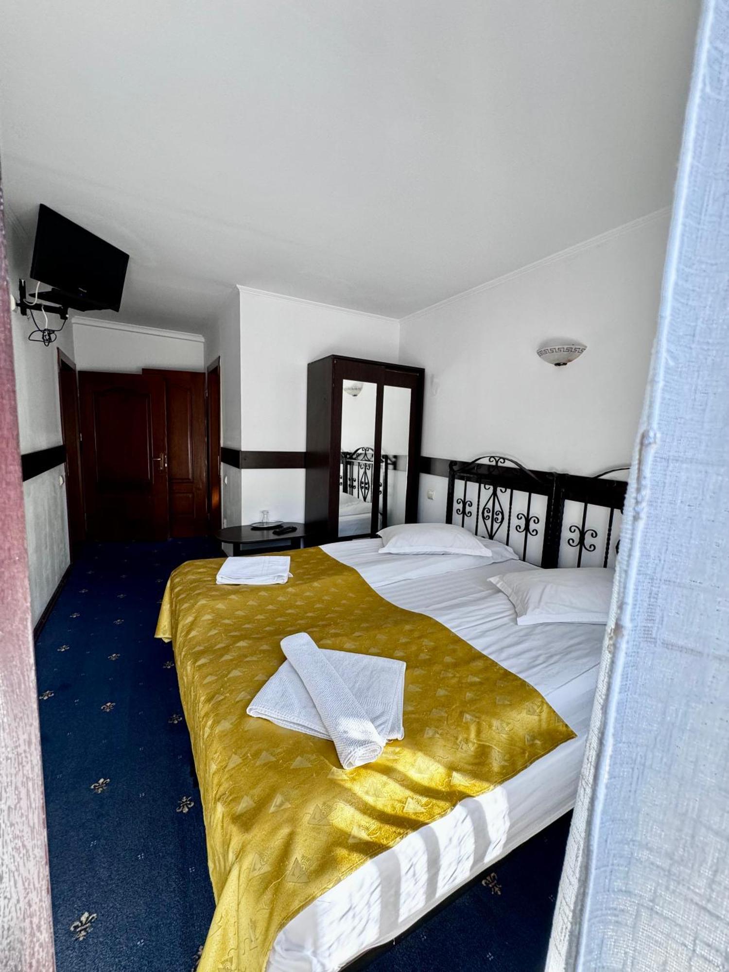 Craiasa 2 Hotel Moeciu De Sus Exterior foto