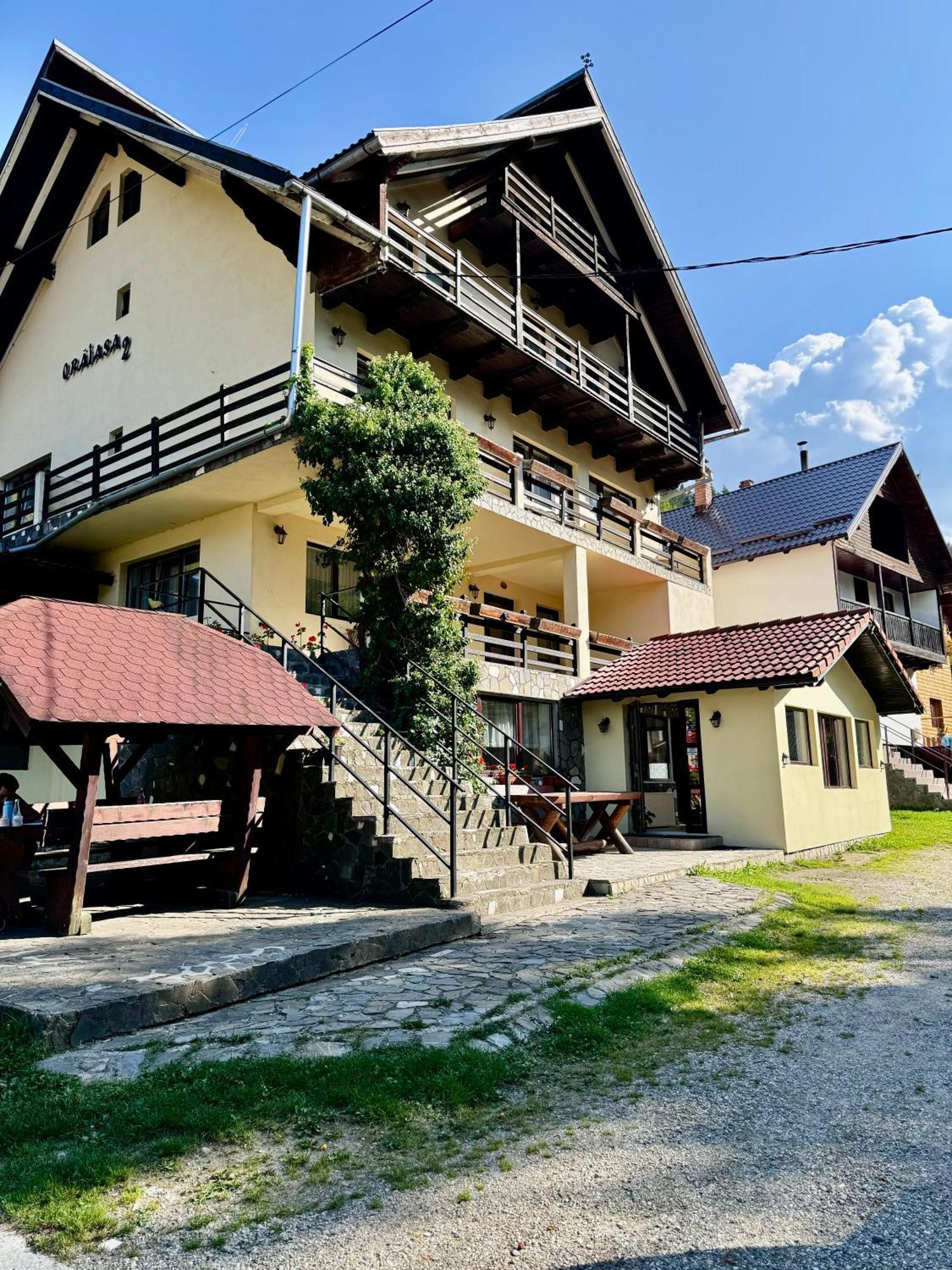 Craiasa 2 Hotel Moeciu De Sus Exterior foto